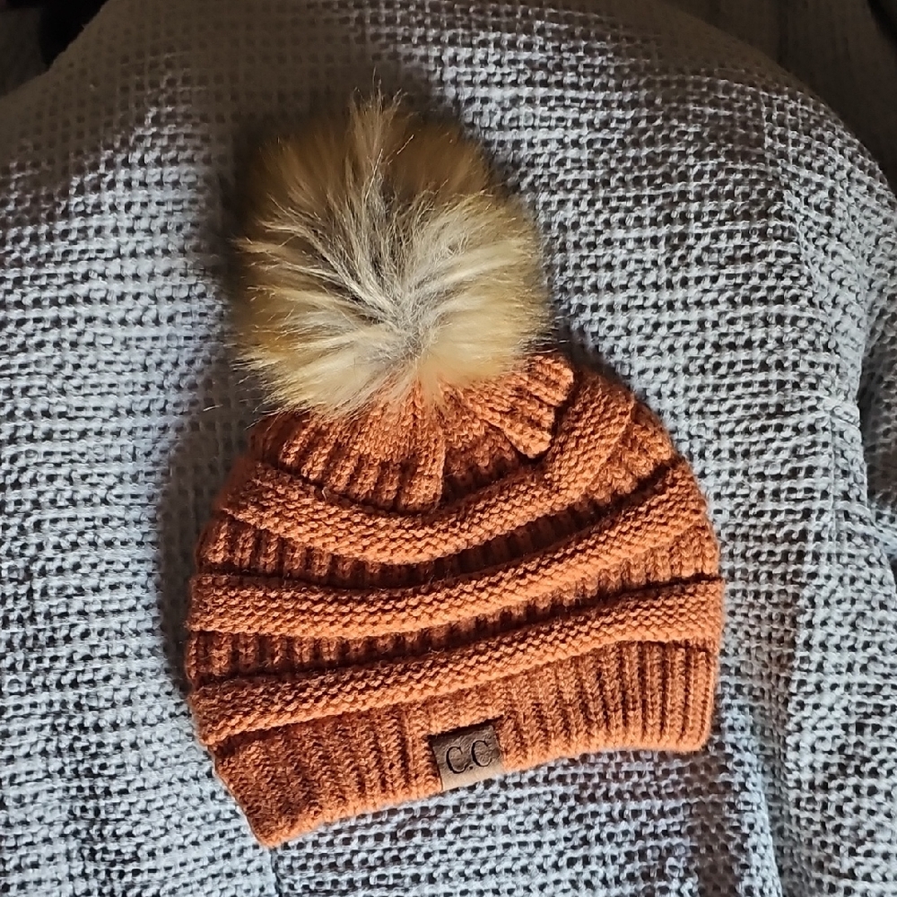 C.C. Rust Knit Beanie w/ Faux Fur Pom | Chunky Ribbed Winter Hat